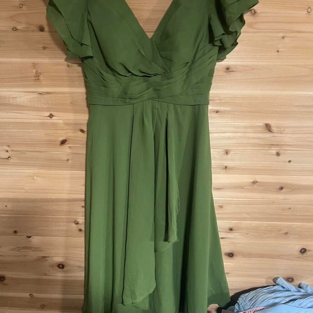 Green Midi Dress With Ruffle 2 E 36